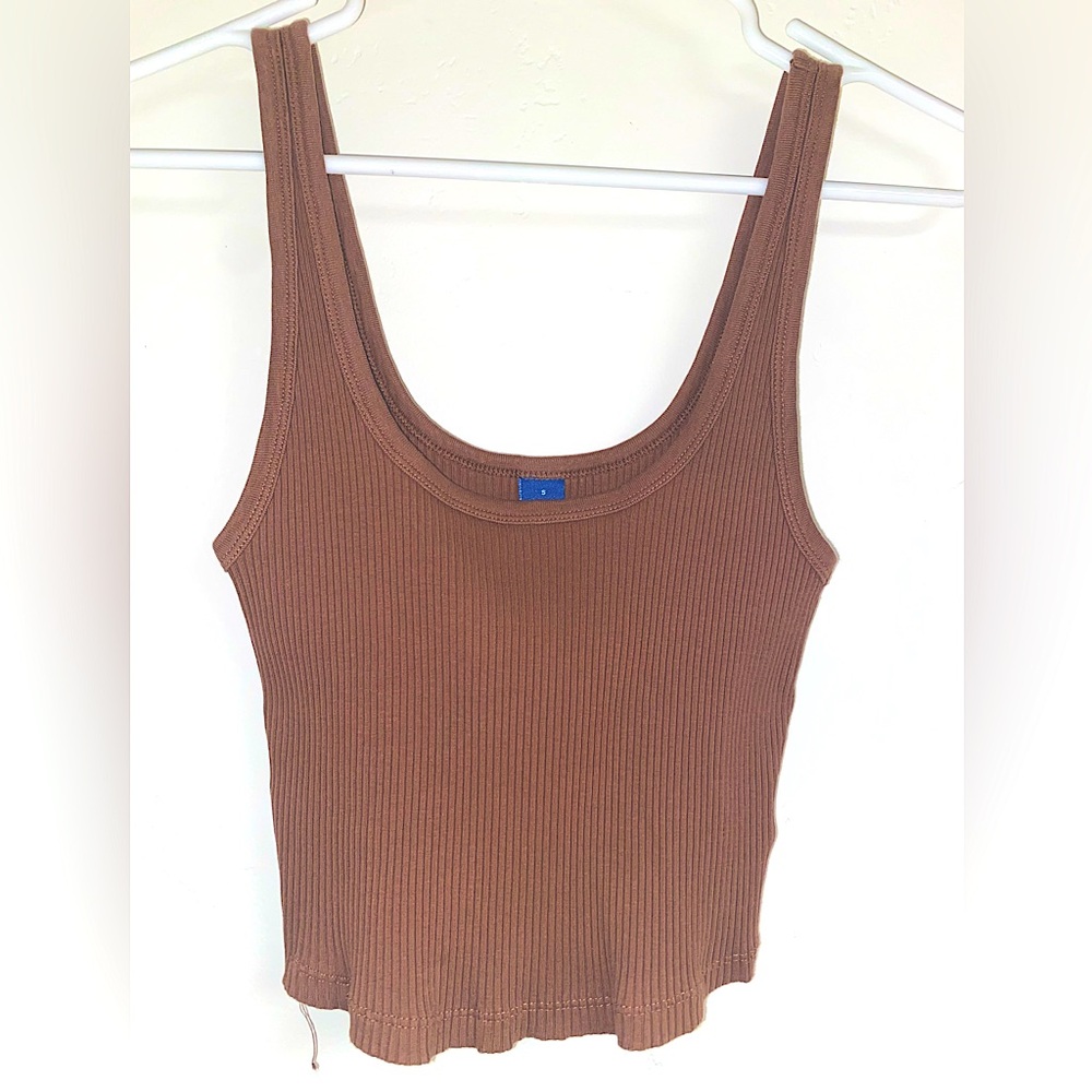 Old navy ribbed chocolate scoop neck tank top
